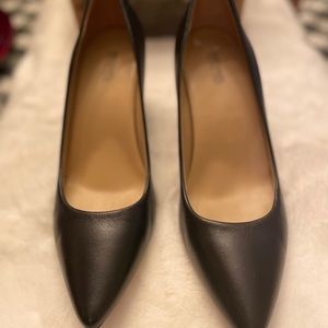 Michael Kors Black Pumps